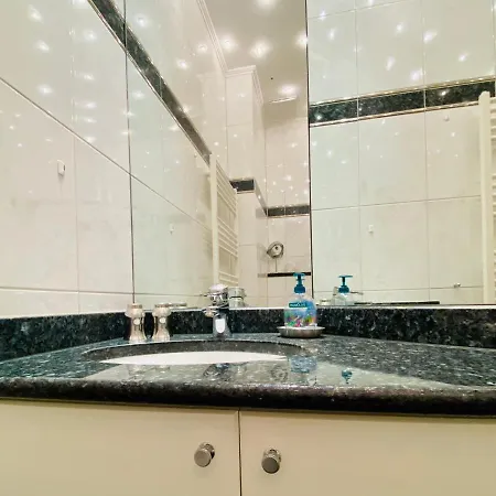 Apartamento Residenz Bleichroeder - Ferienwohnung Antoinette *